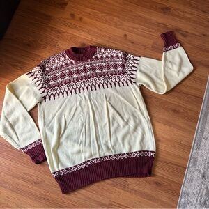 Men’s‎ Vintage XL Puritan Cream and Burgundy Alpine Crewneck Sweater